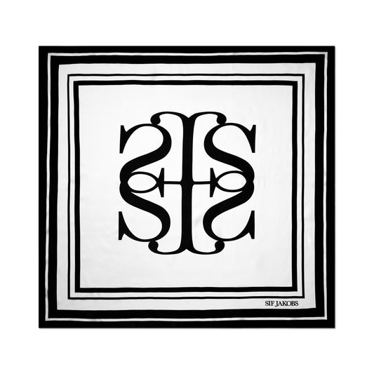 Quadratisches Seidentuch